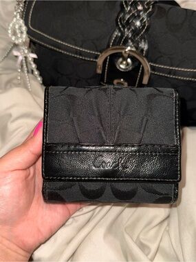 Vtg Coach Soho Wallet 🖤